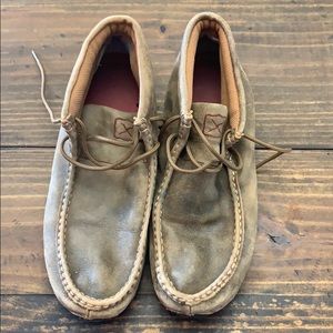 Twisted X leather shoe